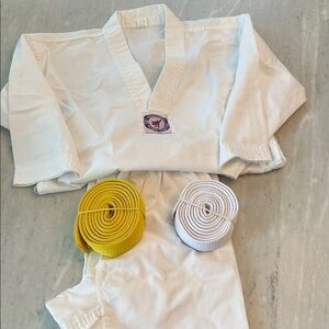 Kids Martial Arts Uniform with Belts